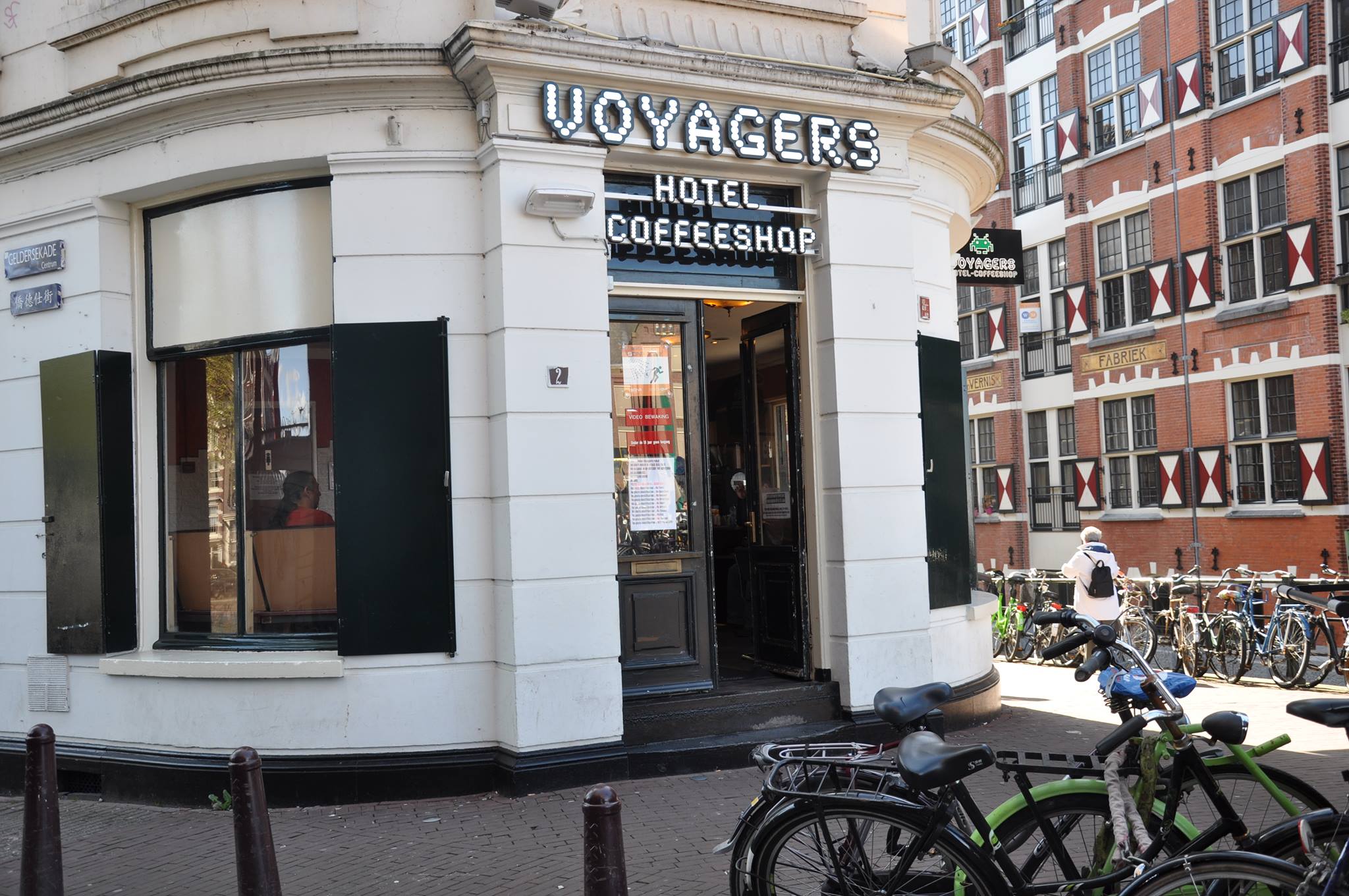  Coffeeshops of Amsterdam: Voyagers (Hotel)